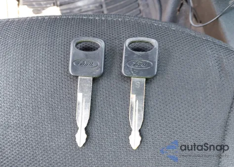 2016 Ford Police Interceptor z USA, uszkodzony, nr VIN 1FAHP2MKXGG155166